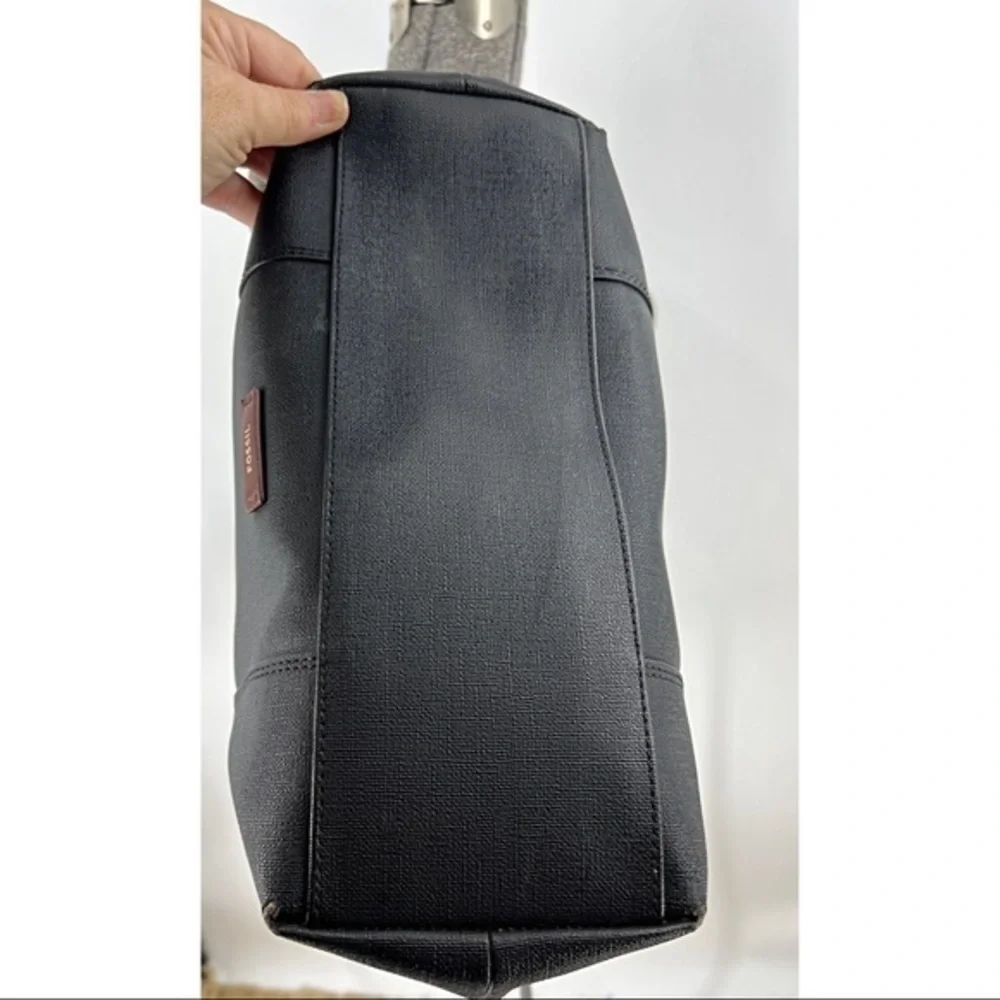 Fossil Felicity Black vegan friendly Tote